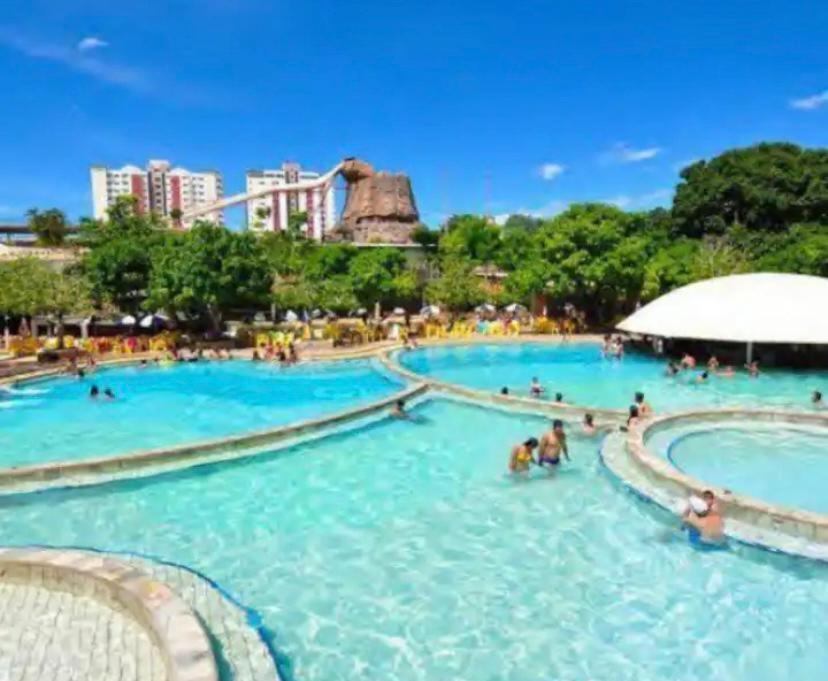 Spazzio Andrian & Silva - Inclusos Ingressos Do Parque Caldas Novas Exterior foto